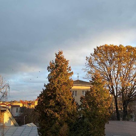 Fontush Boutique Hotel İvano-Frankivsk Dış mekan fotoğraf